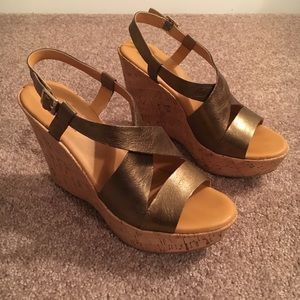 Kork-Ease Olive Metallic Leather Cork Wedge Sandals